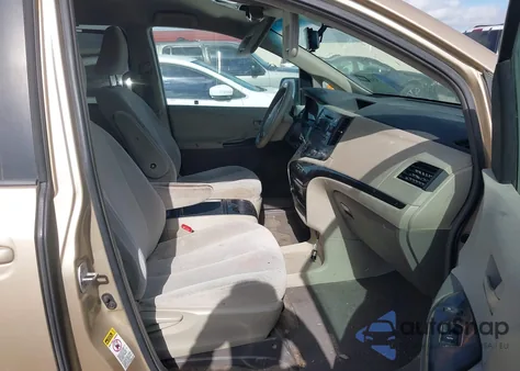 2011 Toyota Sienna Le V6 из США, поврежденный, VIN 5TDKK3DC2BS115014